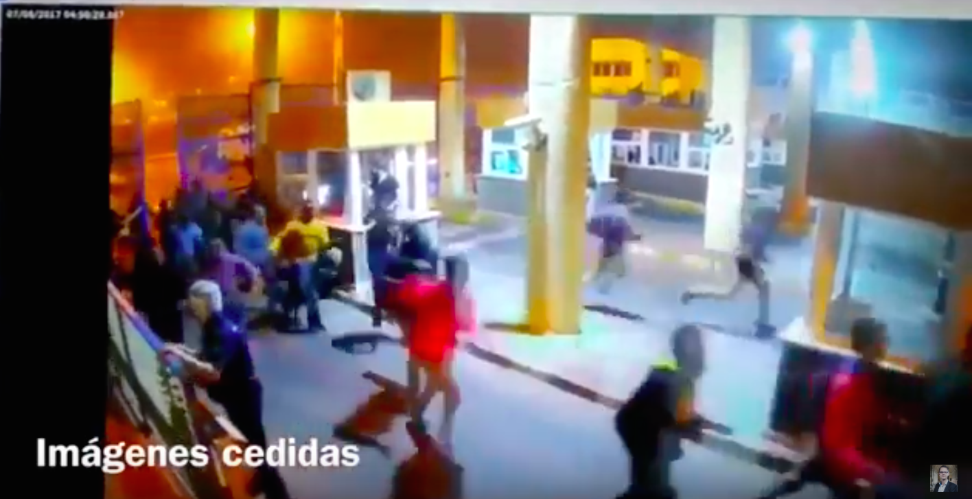 VIDEO: Afrikaner stürmen spanischen Grenzposten