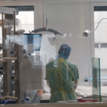 Corona-Impfstoff: Allergie-Schock! Frau nach Impfung auf Intensivstation Corona-Impfstoff: Allergie-Schock! Frau nach Impfung auf Intensivstation