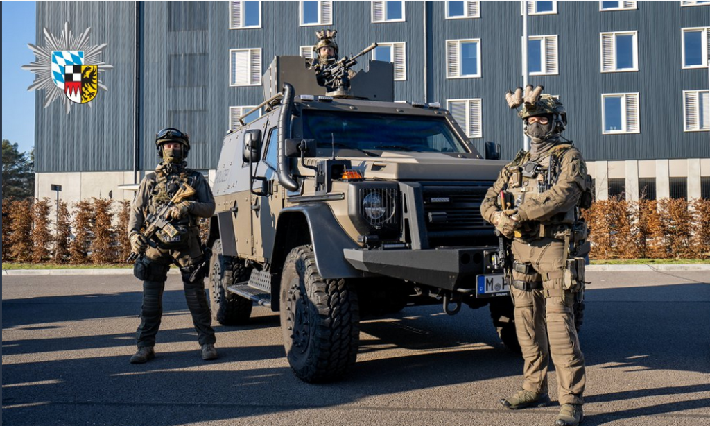Bayern: Polizei bekommt Panzerfahrzeuge mit drehbarem Waffenturm