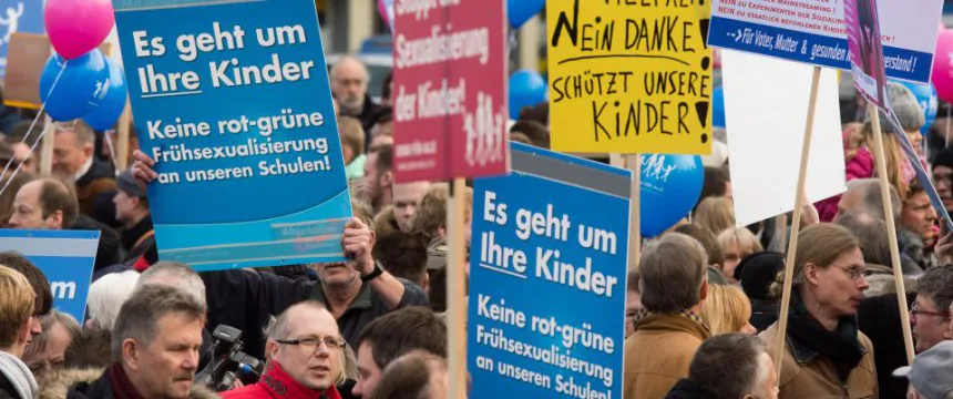 Kollateralschäden der Früh-Sexualisierung an deutscher KITA: "Kinder urinieren sich gegenseitig in den Mund"